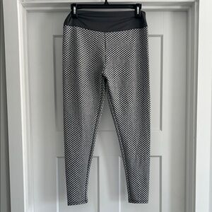 Textured Black & White High-Rise Leggings - 217